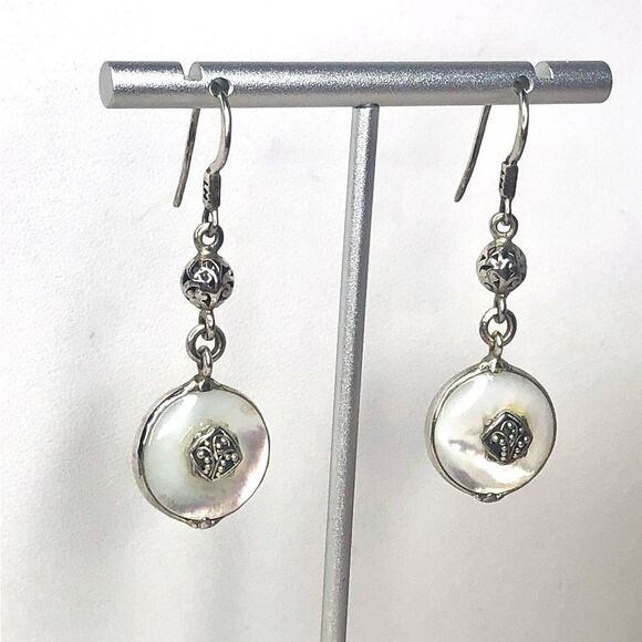 LOIS HILL Mother of Pearl Earrings Inlaid w Sterling Silver Reverses To Cutout - Picture 3 of 13